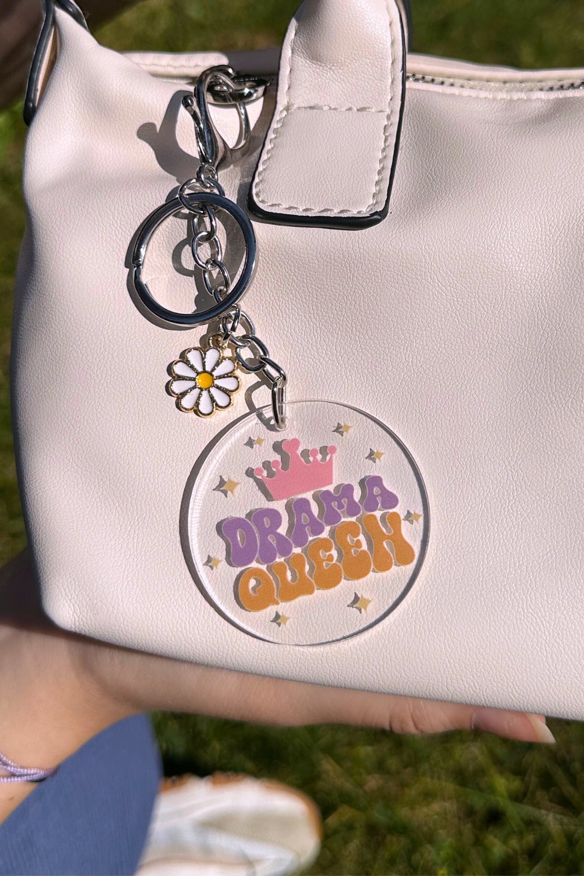 Drama Queen Papatya Charmlı Anahtarlık