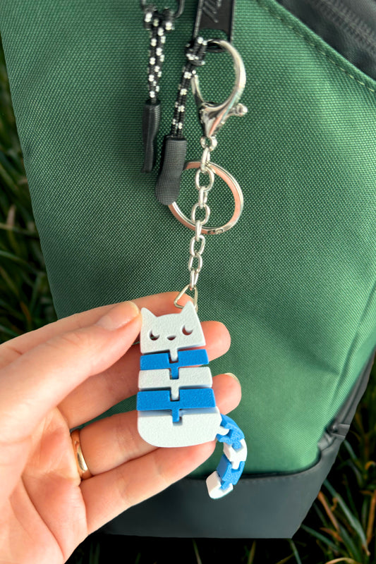 Kedi Figürlü Esnek Eklemli Anahtarlık ve Çanta Süsü – Mavi
